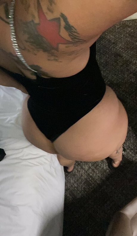 monicabunz perfect model pics