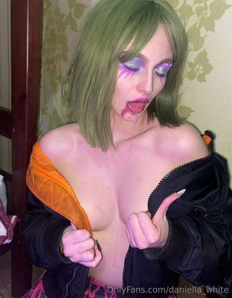 daniella white pretty model archive