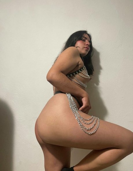 Harper Vizcarra star nudes gallery