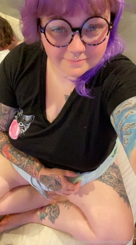 thicc n spooky sexy model picture
