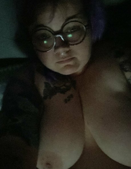 thicc n spooky star naked pictures