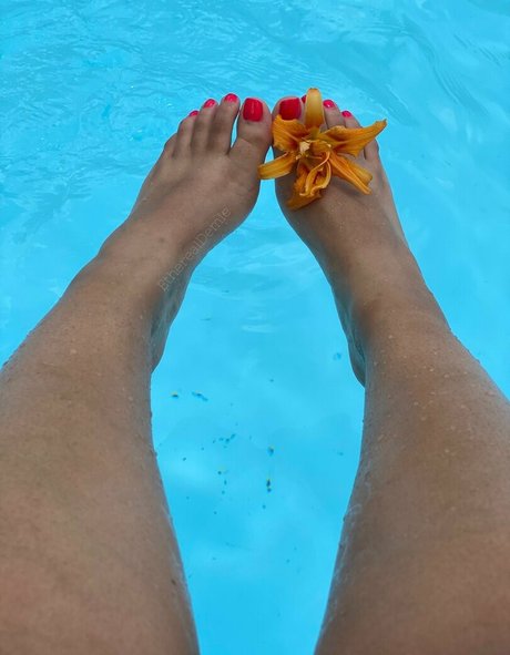 etherealdemie feet nude pornstar images