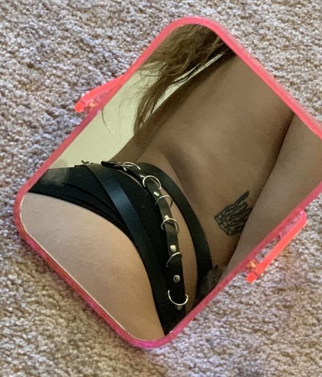 scawee spice star nude img