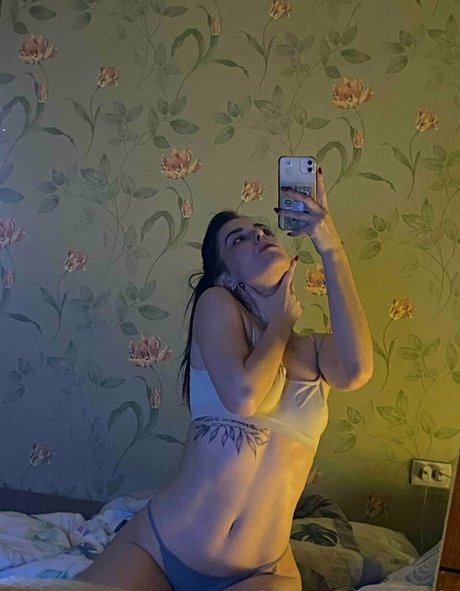 Magic Lady pornstar sexy images