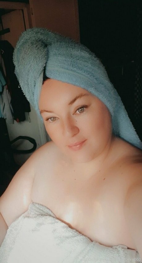 mistresskatiana naked model pics