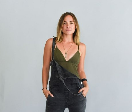 Briana Evigan model exclusive pics