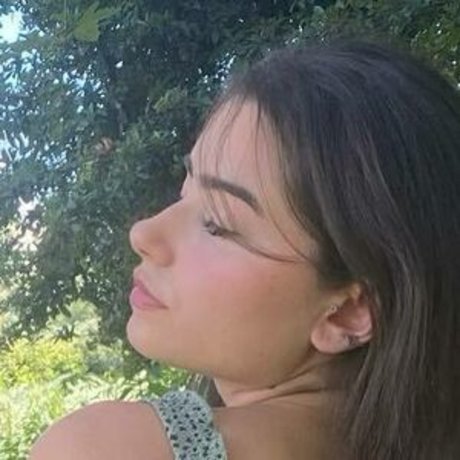 Nisa Kavak free star archive