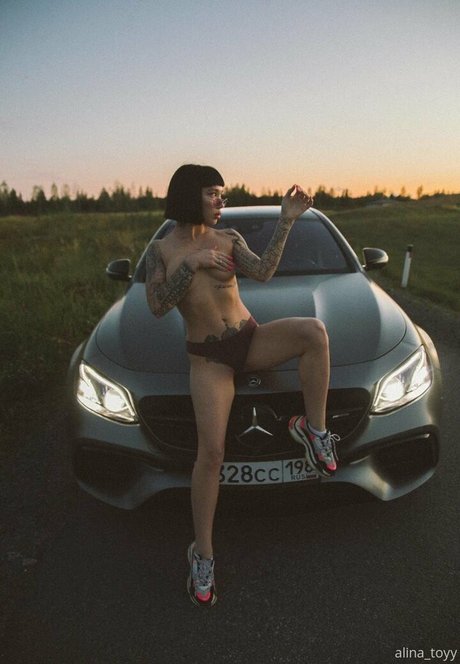 polina molly star adult photos