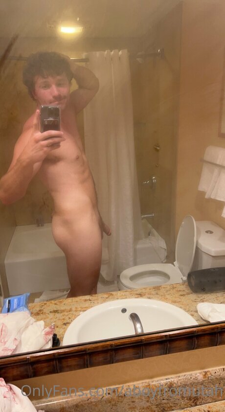 aboyfromutah hot model image