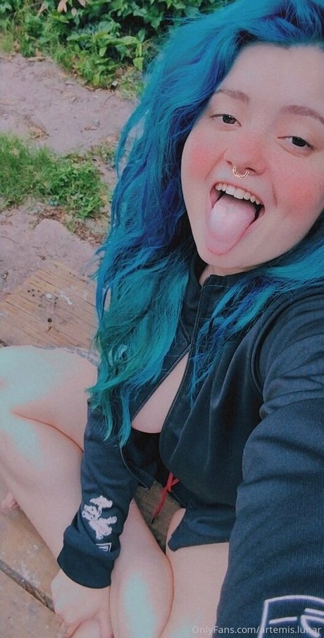 geekgirl420 model pretty pic