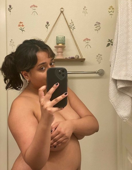 spookyshah pornstar sexy pic