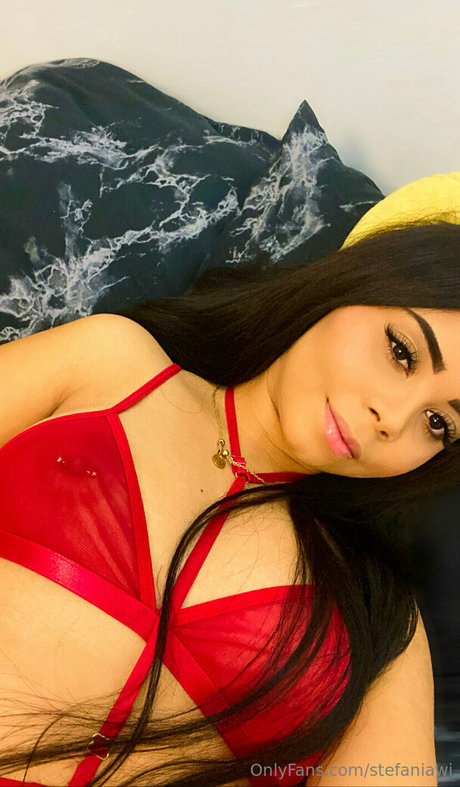 stefaniaqos star exclusive photos