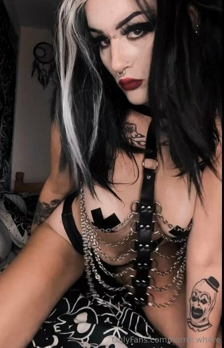 horror wh4re actress images