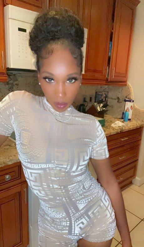 jamiek ynw erotic actress images
