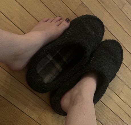 kenziessmallfeet high quality model gallery