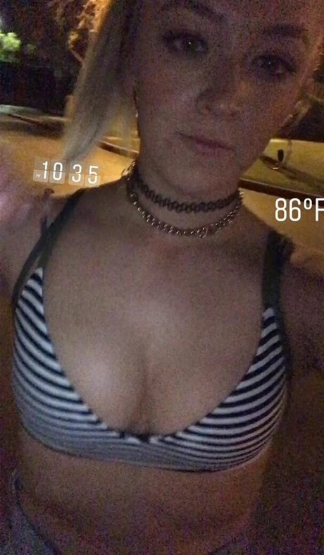 Meghan McCarthy star sexy images