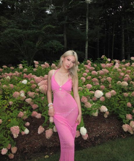 Emilythebearrr high quality actress pics