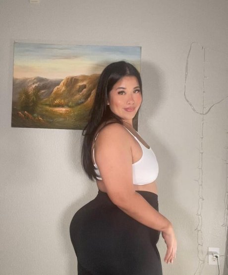 BellaBun Bo Bae star hot picture