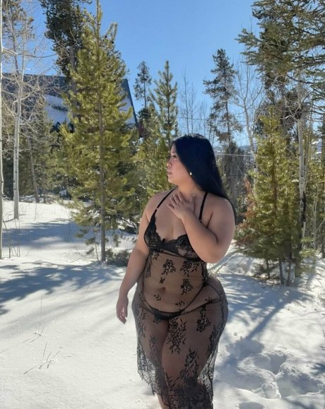BellaBun Bo Bae sexy model picture