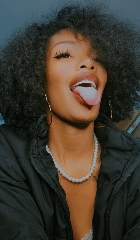 afroflavor pornographic star pic