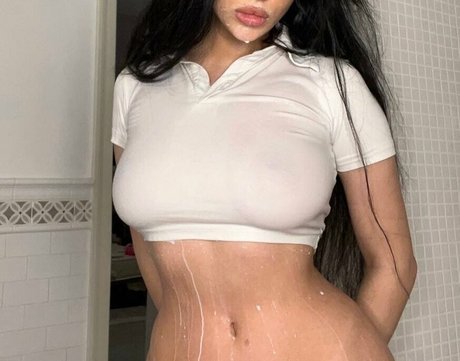 Sofigonewild naked actress img