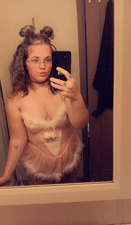 babyyduckie97 xxx star photos
