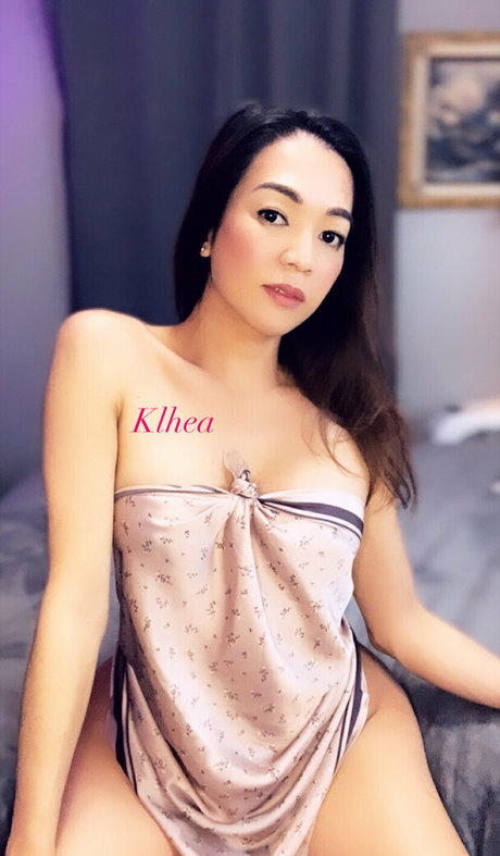tsklhea model pornographic image