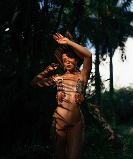 alannajade nude actress archive