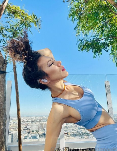 anitapauls star beautiful photos