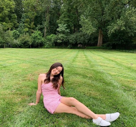 Lisabby free pornstar photo