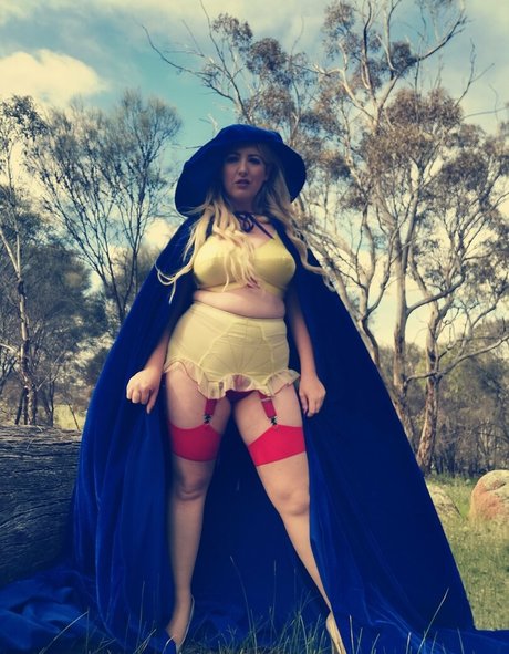 electralashes exclusive pornstar pic
