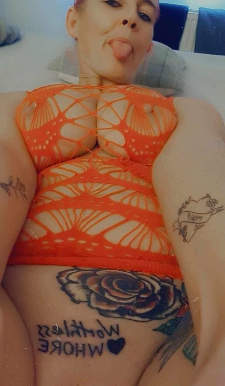 Kirsty Coxxx erotic model photo