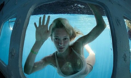 Katie Pentz star erotic images