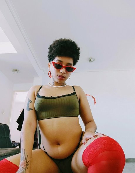 zeventhsunzet perfect pornstar picture