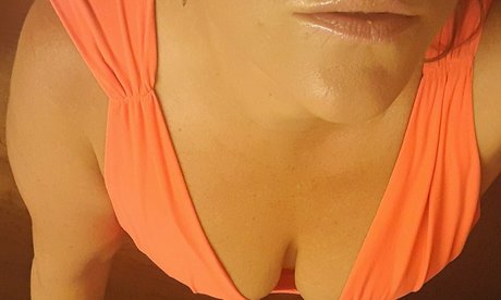 muscular women onlyfans sexy image