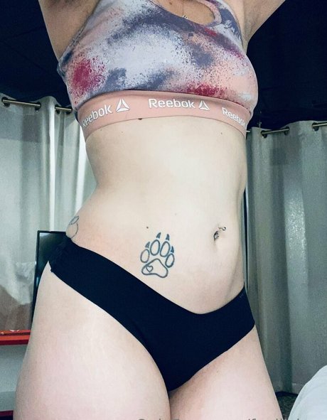 feeliishaa pornstar art photos