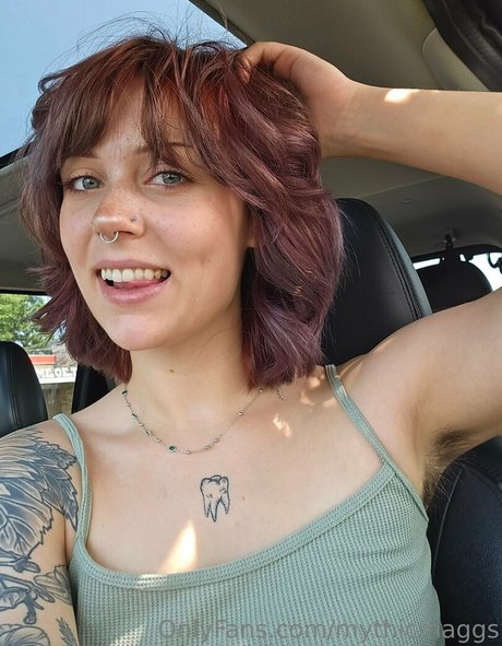 mythicmaggs pornstar exclusive photo