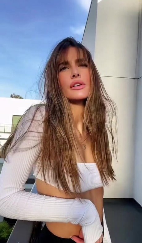 Olga Safari pornographic model photos