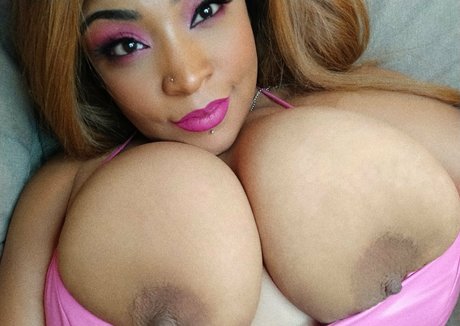 kurvykary star erotic img