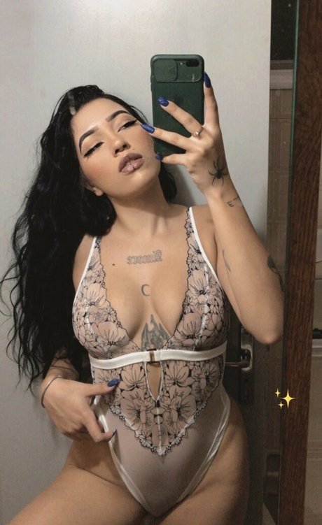 Beatriz diyas star naked images