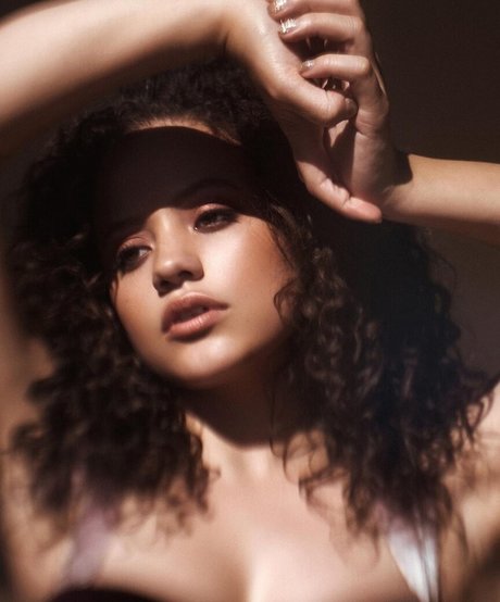 Sarah Jeffery best actress photos