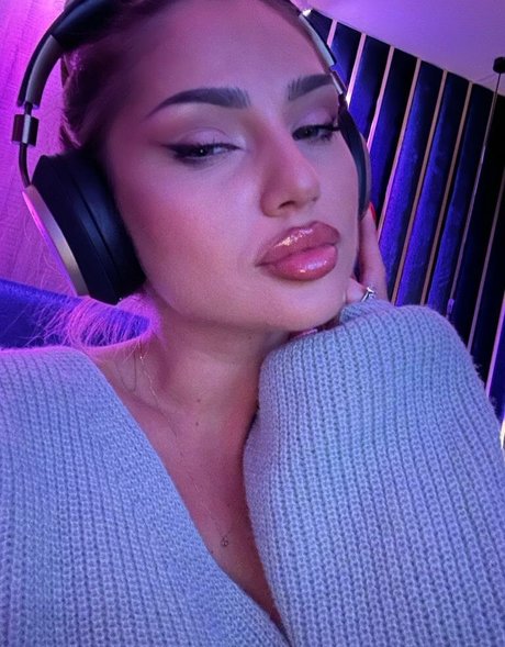 gloryhole onlyfans sexy naked photos