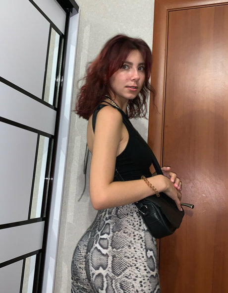zlatka lesenok exclusive pornstar photos