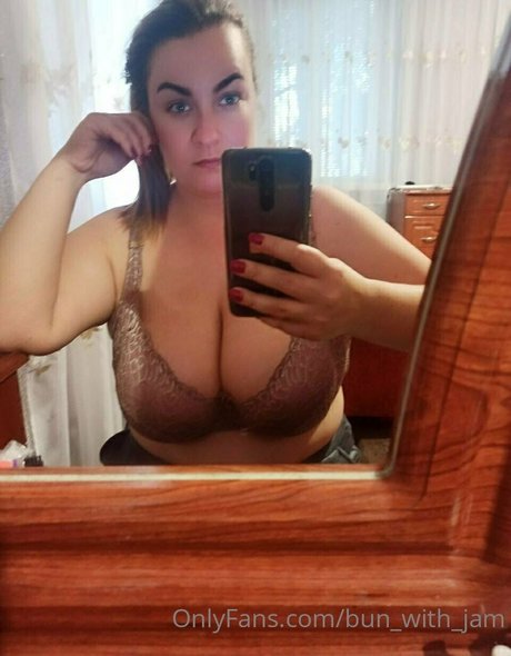 bun with jam star hot galleries