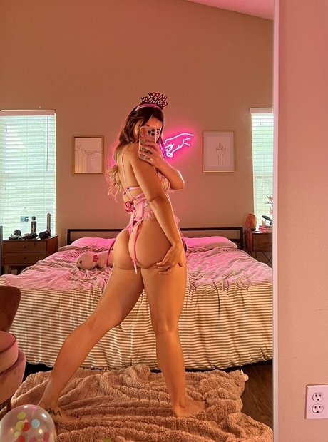 laurentheworm model nudes pic