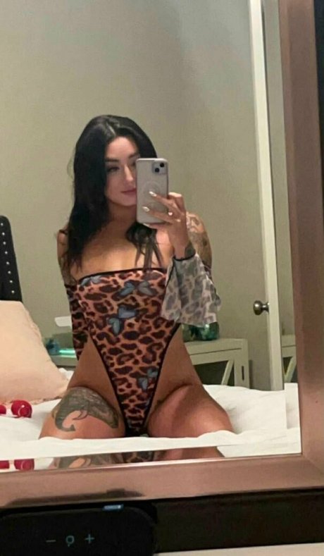 jamieraex pornstar nude picture