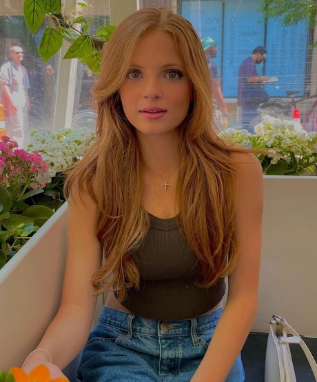 Sophia La Corte adult star images