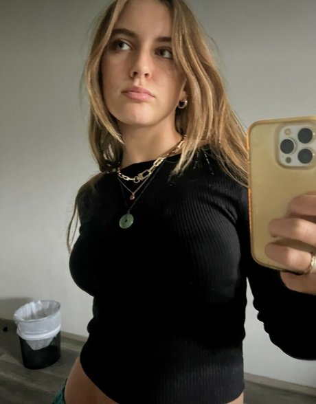 emma walkerx naked model galleries