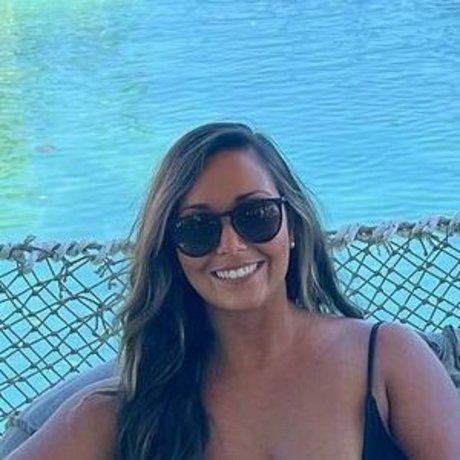 Kaitlyn Horesh star pornographic image