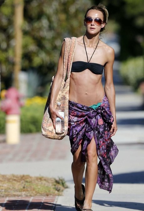 Sharni Vinson model beautiful image